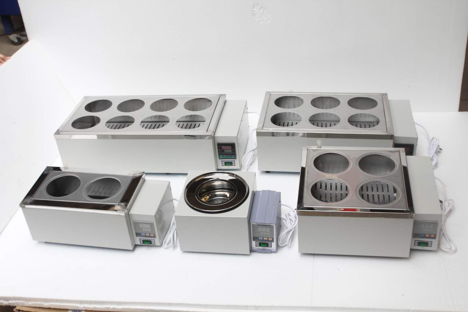 HH-S8/ZK8单双列八孔数显控温恒温水浴锅   